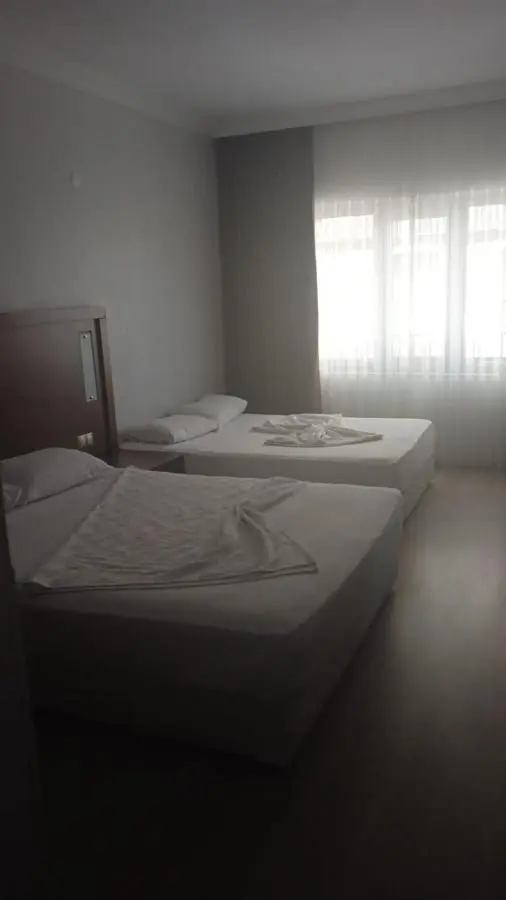 Paluri Otel Hopa