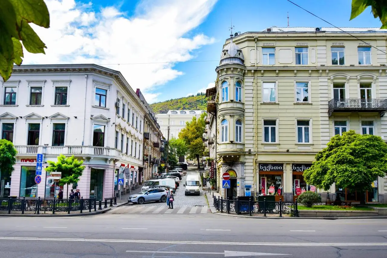 HB apartments Laghidze