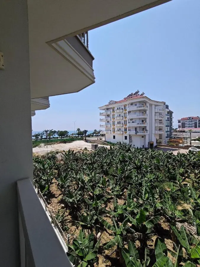 Sey Beach Hotel & Spa