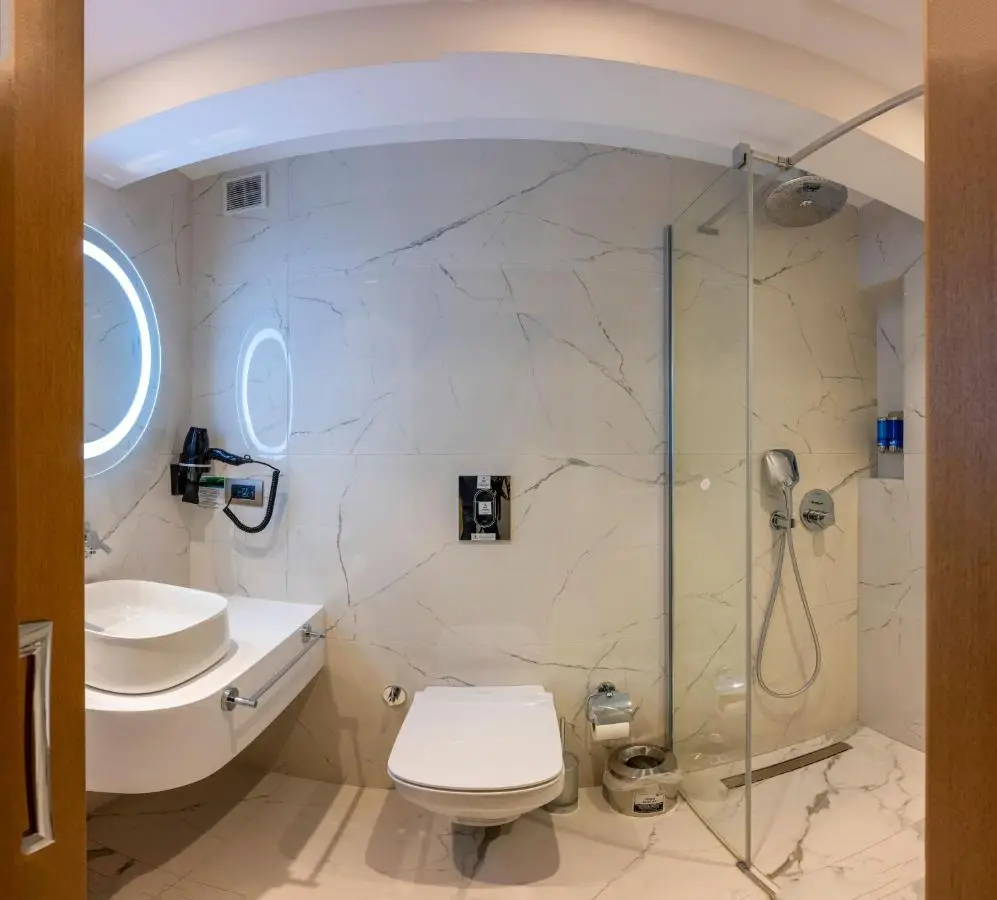 Baver Hotel
