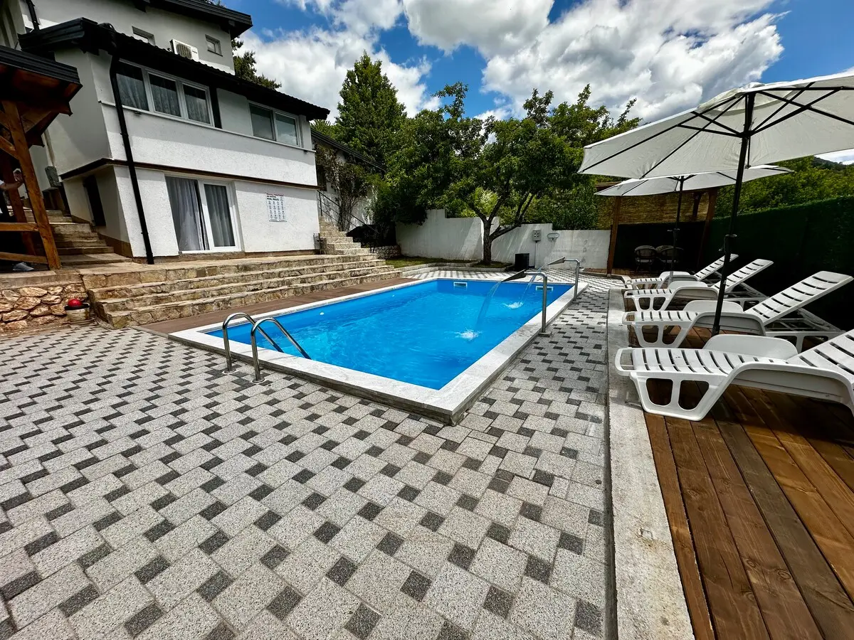 Villas by Expert IMAN