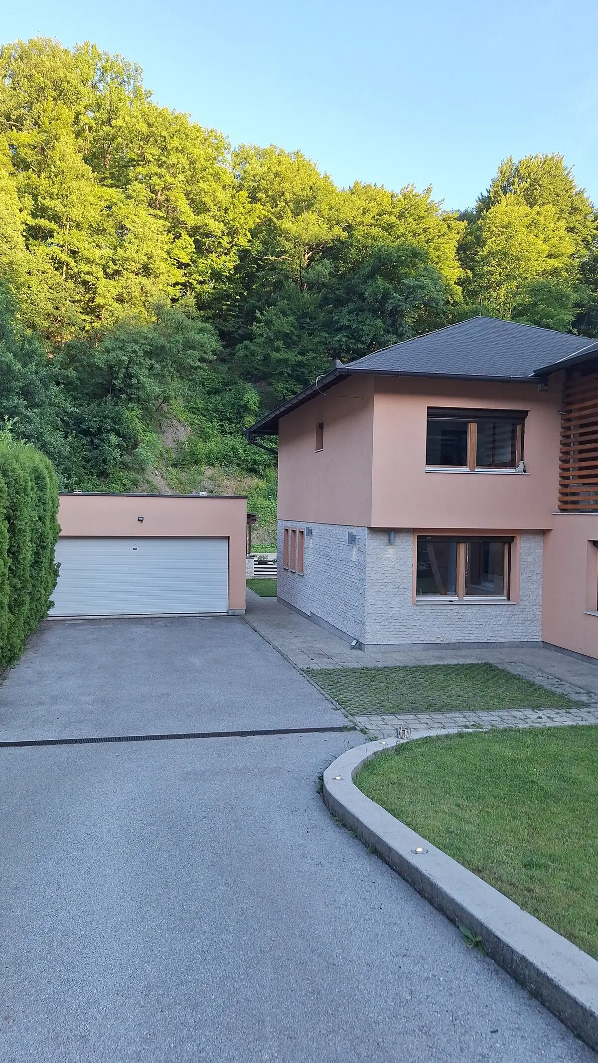 Villa Ella