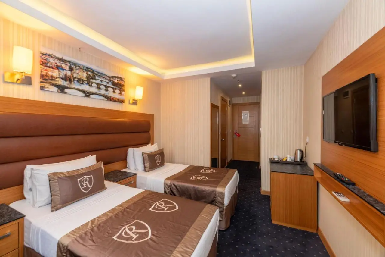 Regno Hotel