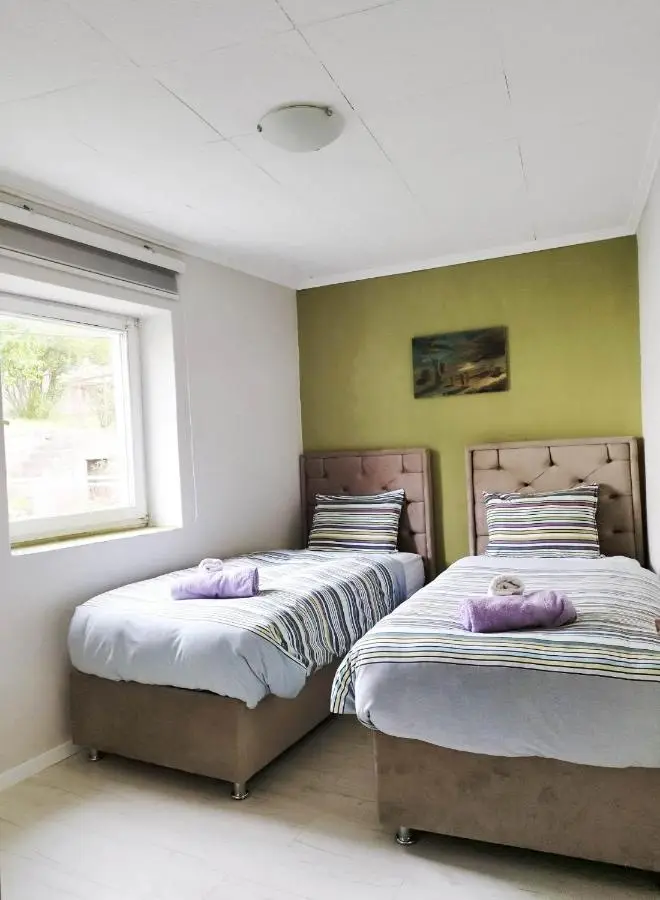 Apartment with garden Hanja