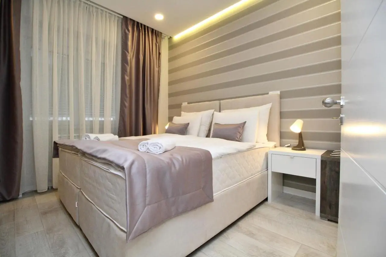 PLATINUM ROOMS butique hotel