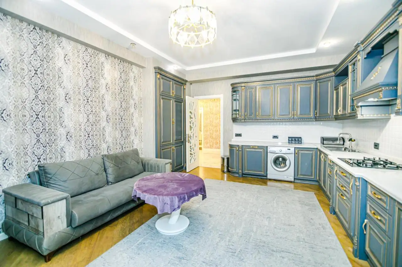 Luxury AMOR Sea View Nizami street
