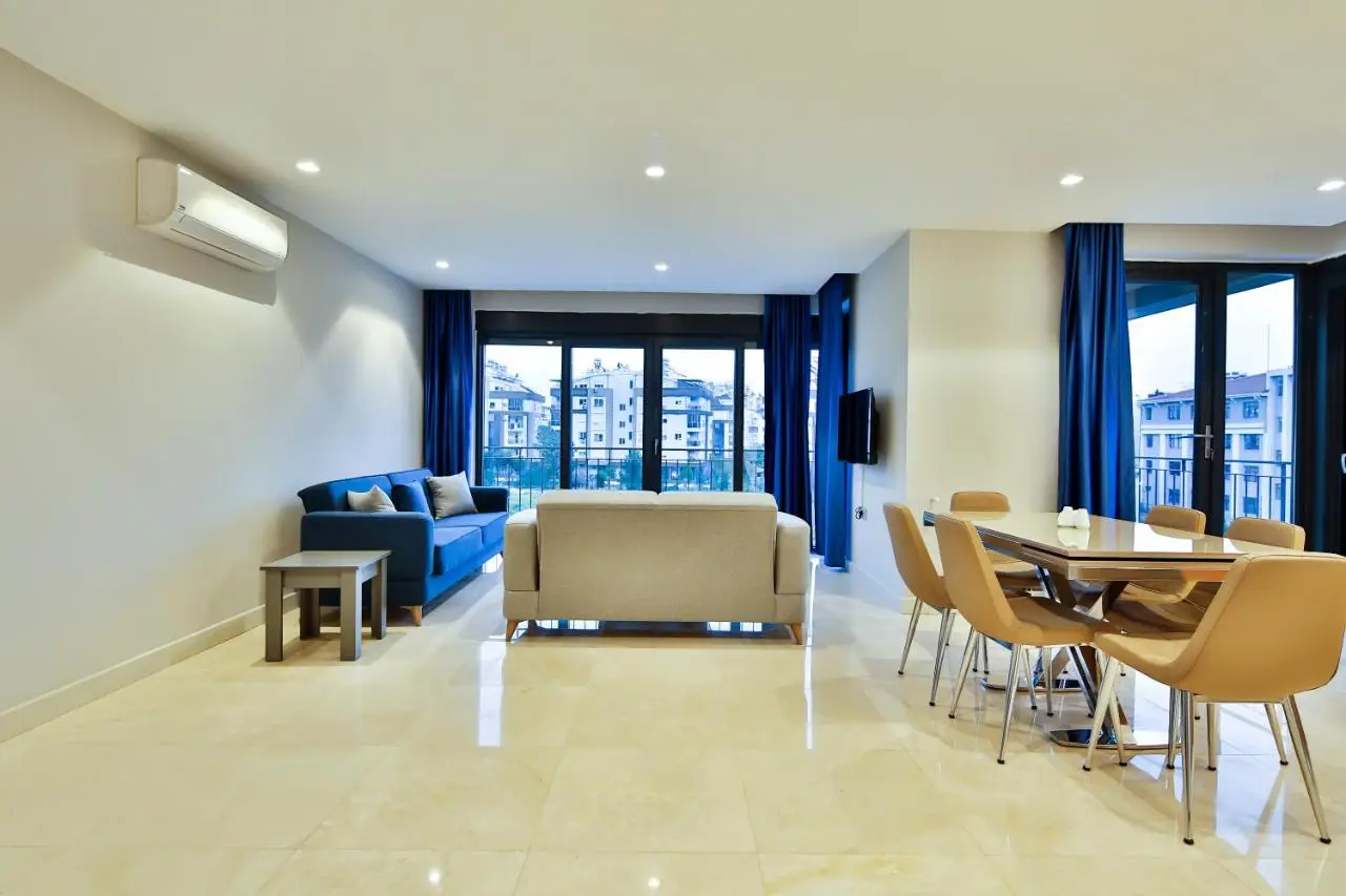 MENE SUITES