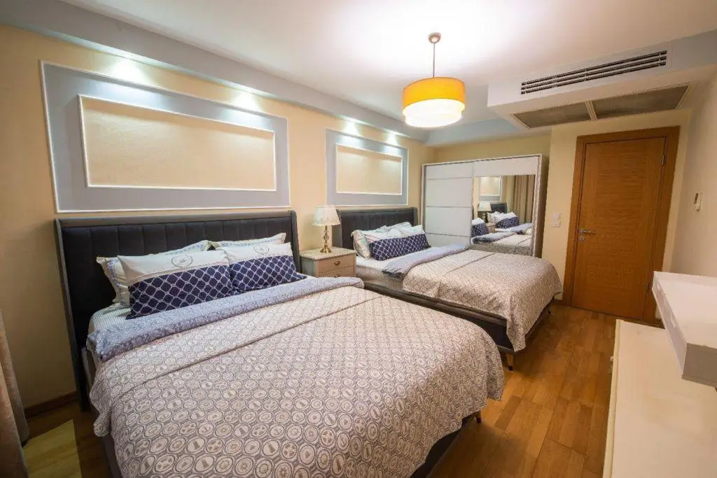 Three bedroom Duplex apartment with large terrace