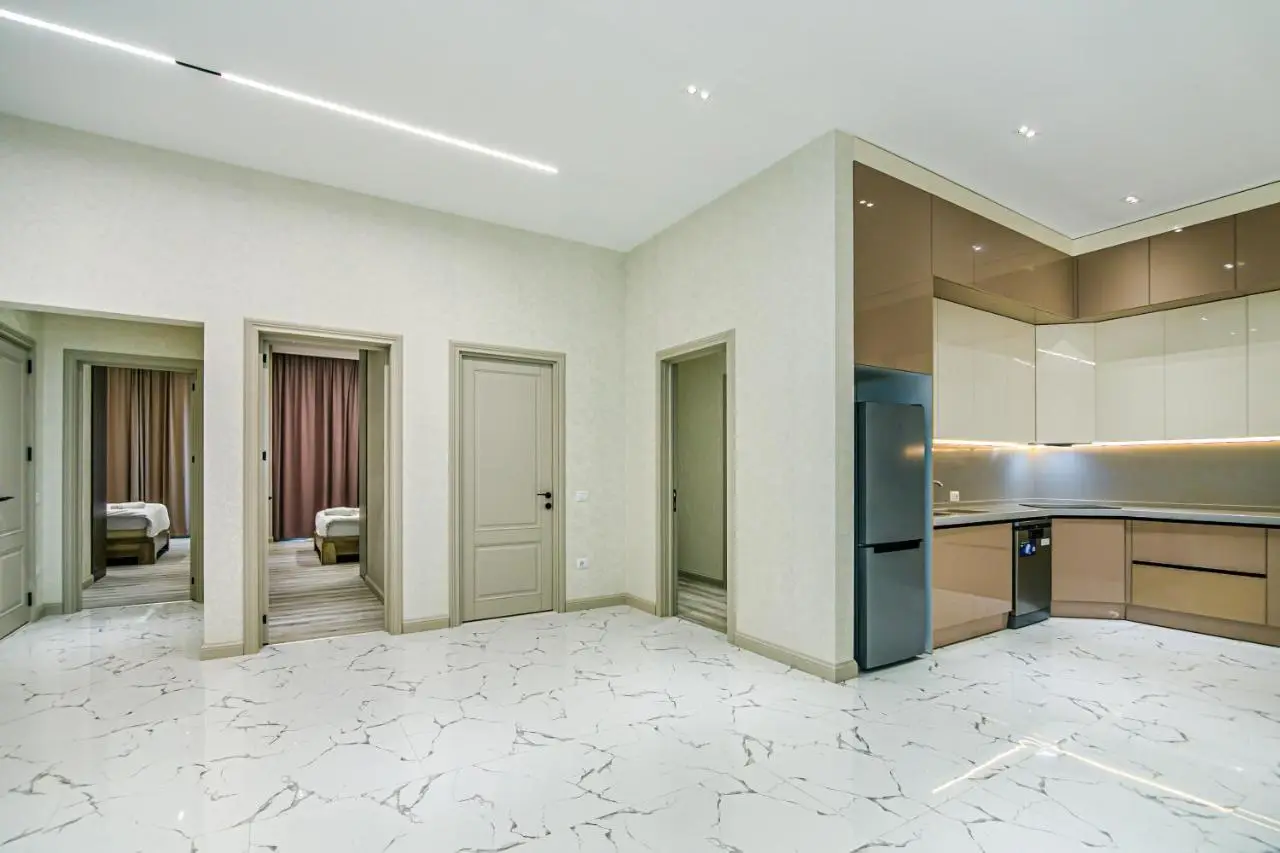 WHITE Luxury Apartment in Nizami street