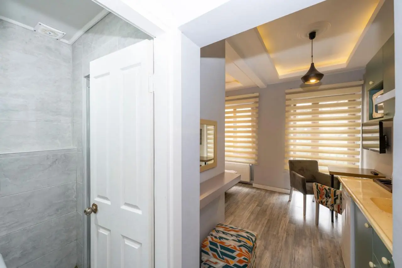 Cirrus Suites