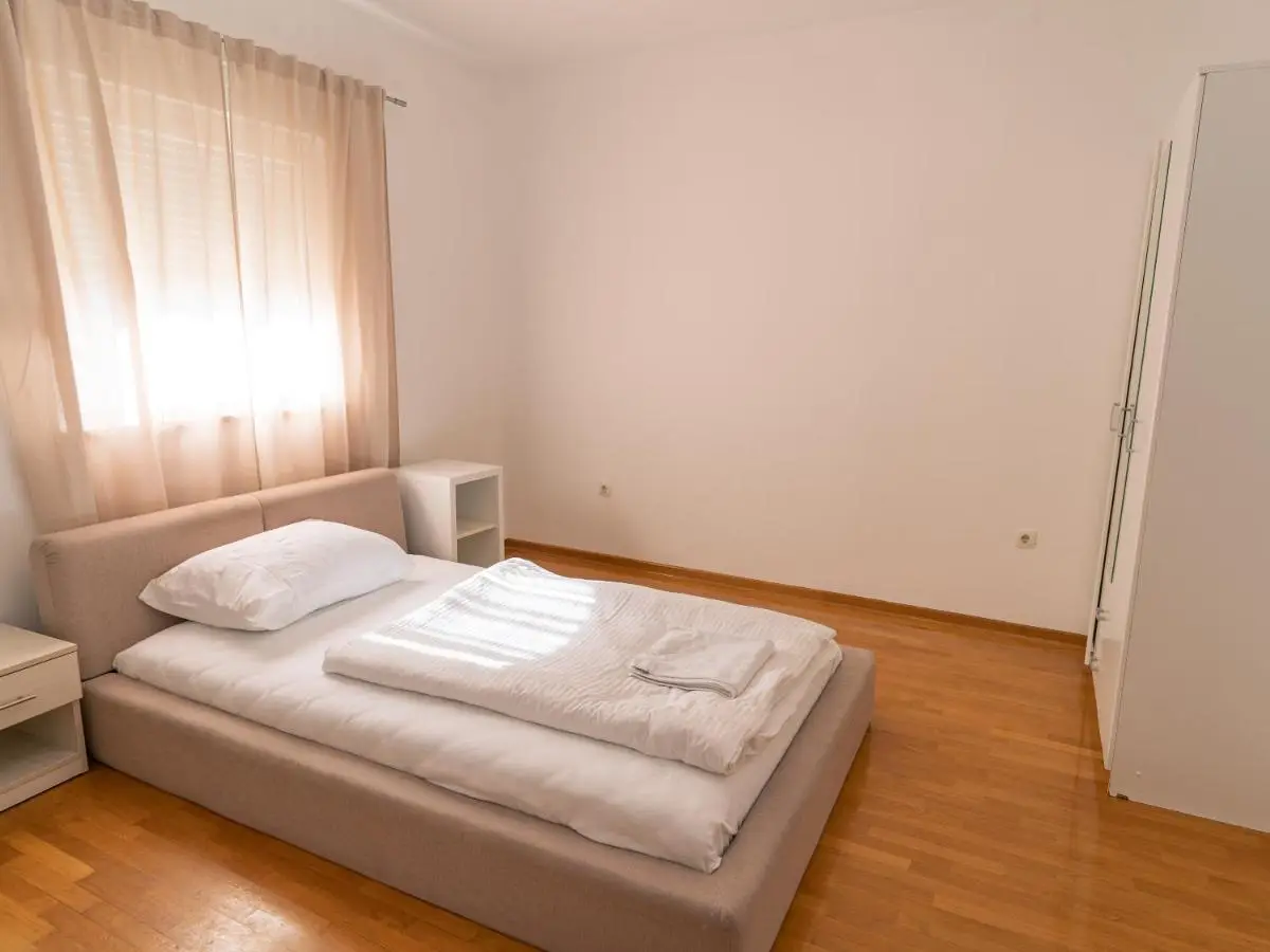TORO Orca apartments