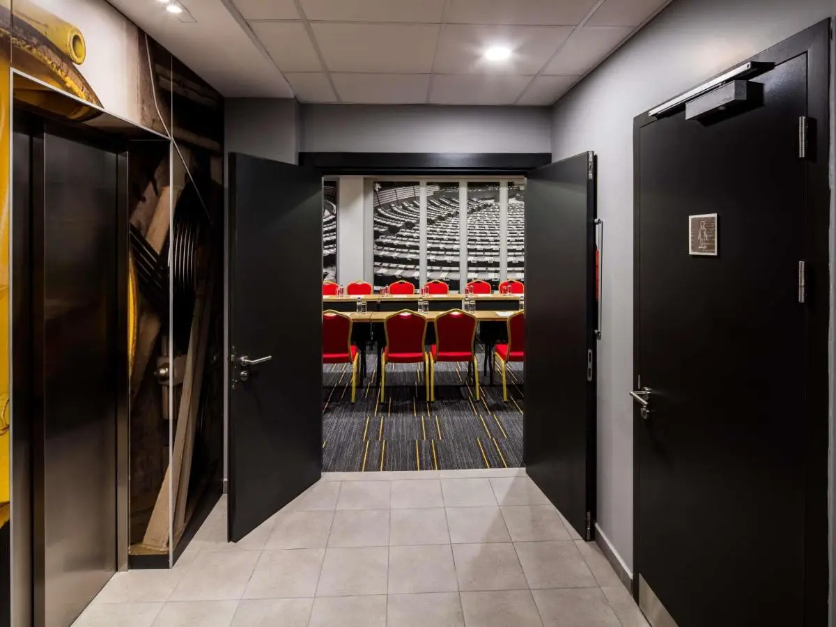 Ibis Istanbul West