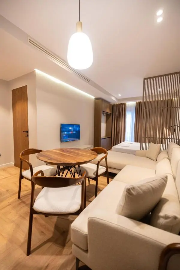 Miramare Apartments