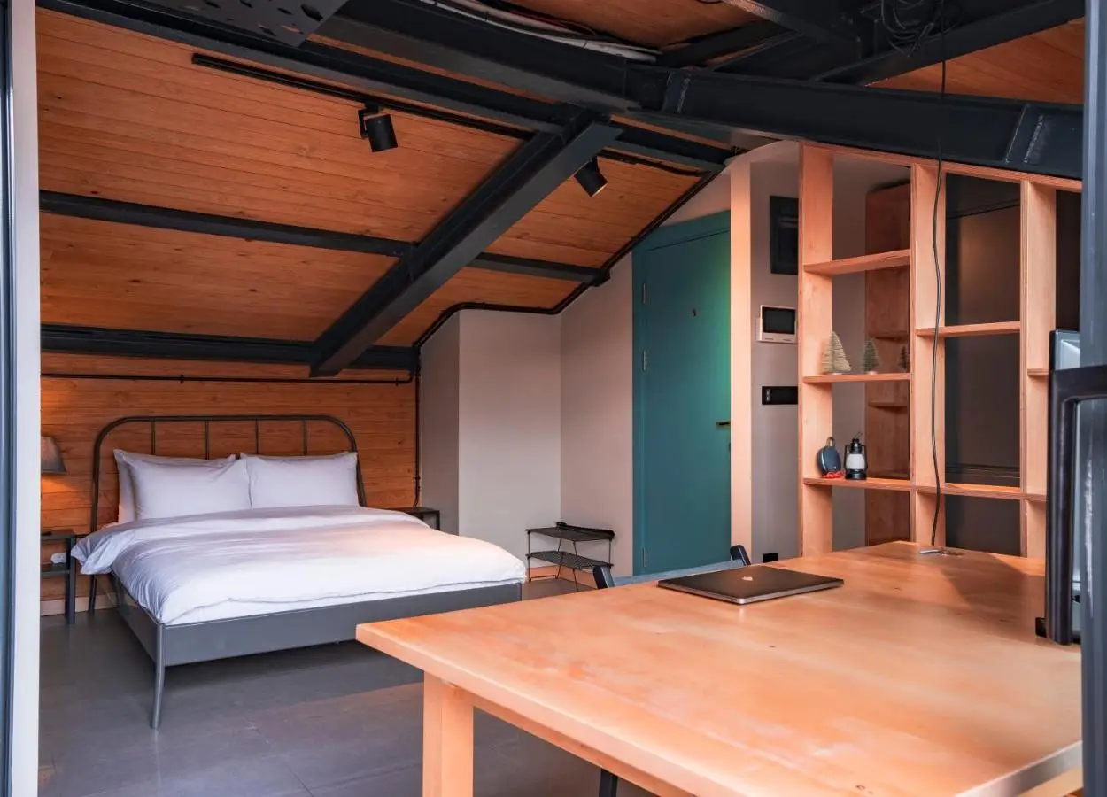 Homie Suites - ''Loft 27'' Urban Comfort Suites in the Heart of Cihangir