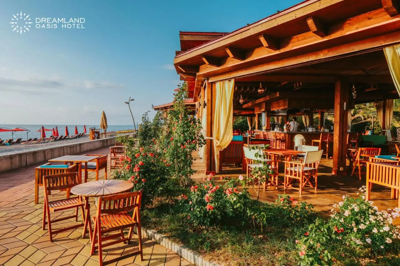 Dreamland Oasis Hotel Chakvi