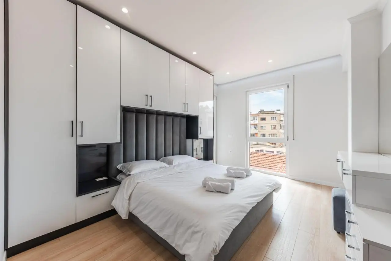 Mumba Apartments by Kondo Stays