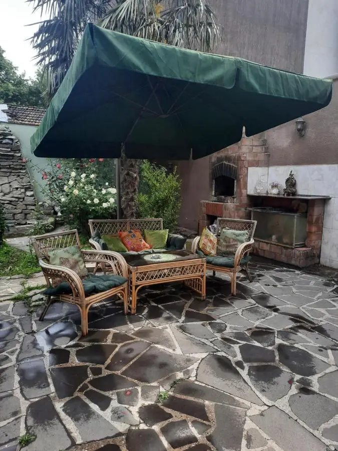 Natali Apartment