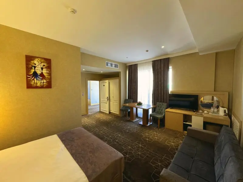 Regal Inn Hotel