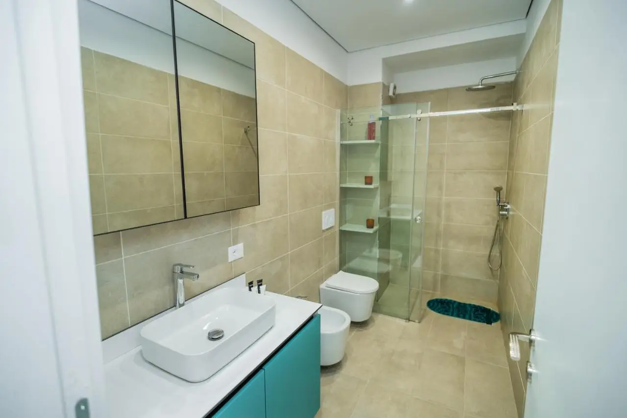 Home Select Tirana 6