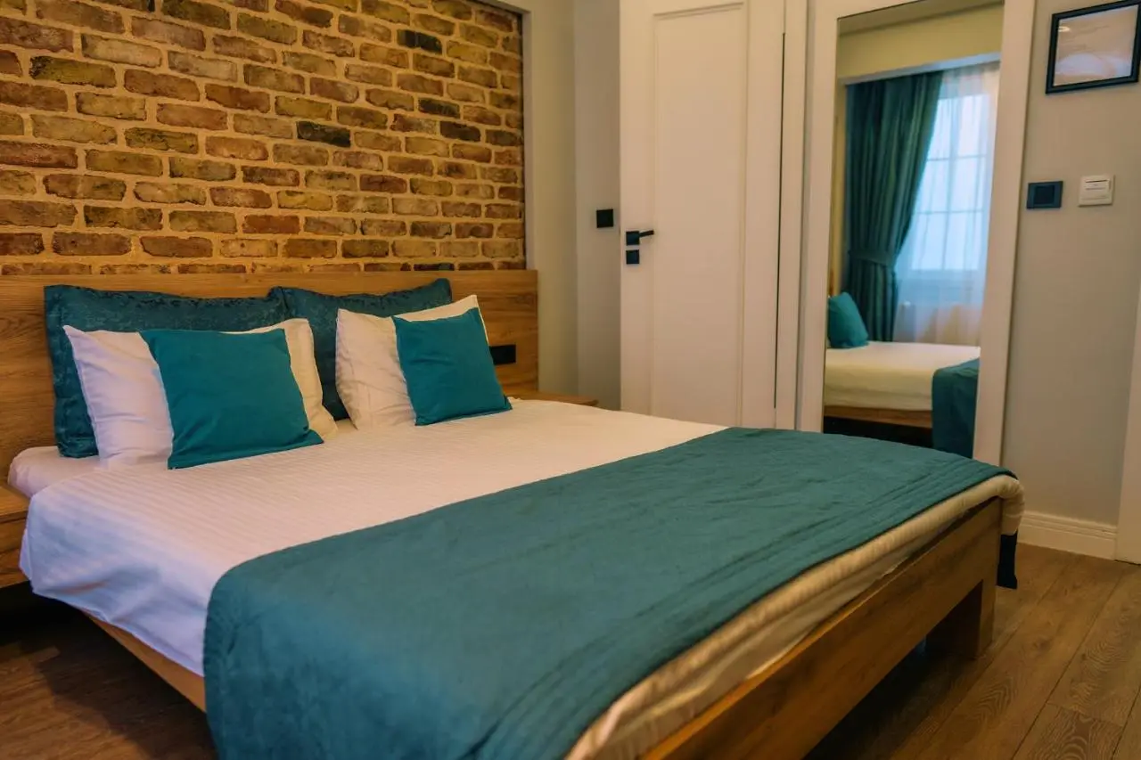 Taksim Santa Lucia Hotel
