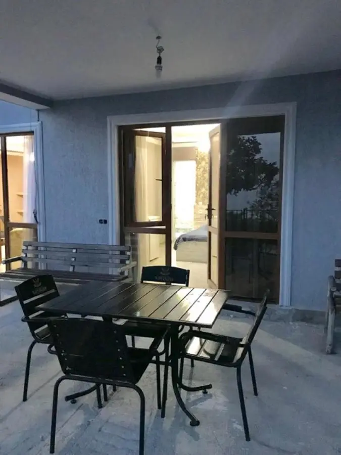 15 Kviparosi Guest House