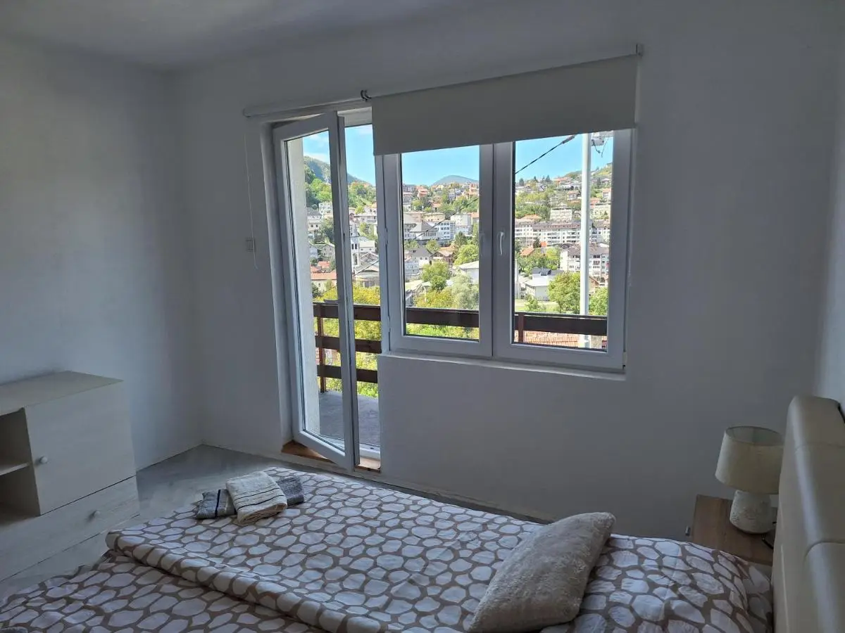 Apartman Look
