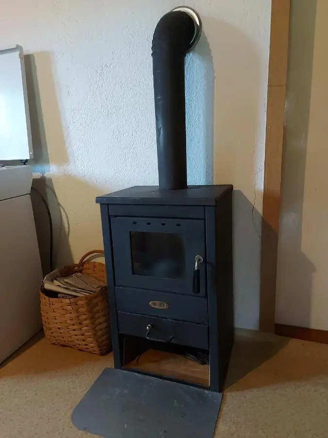 Vikendica Žute dunje Jajce