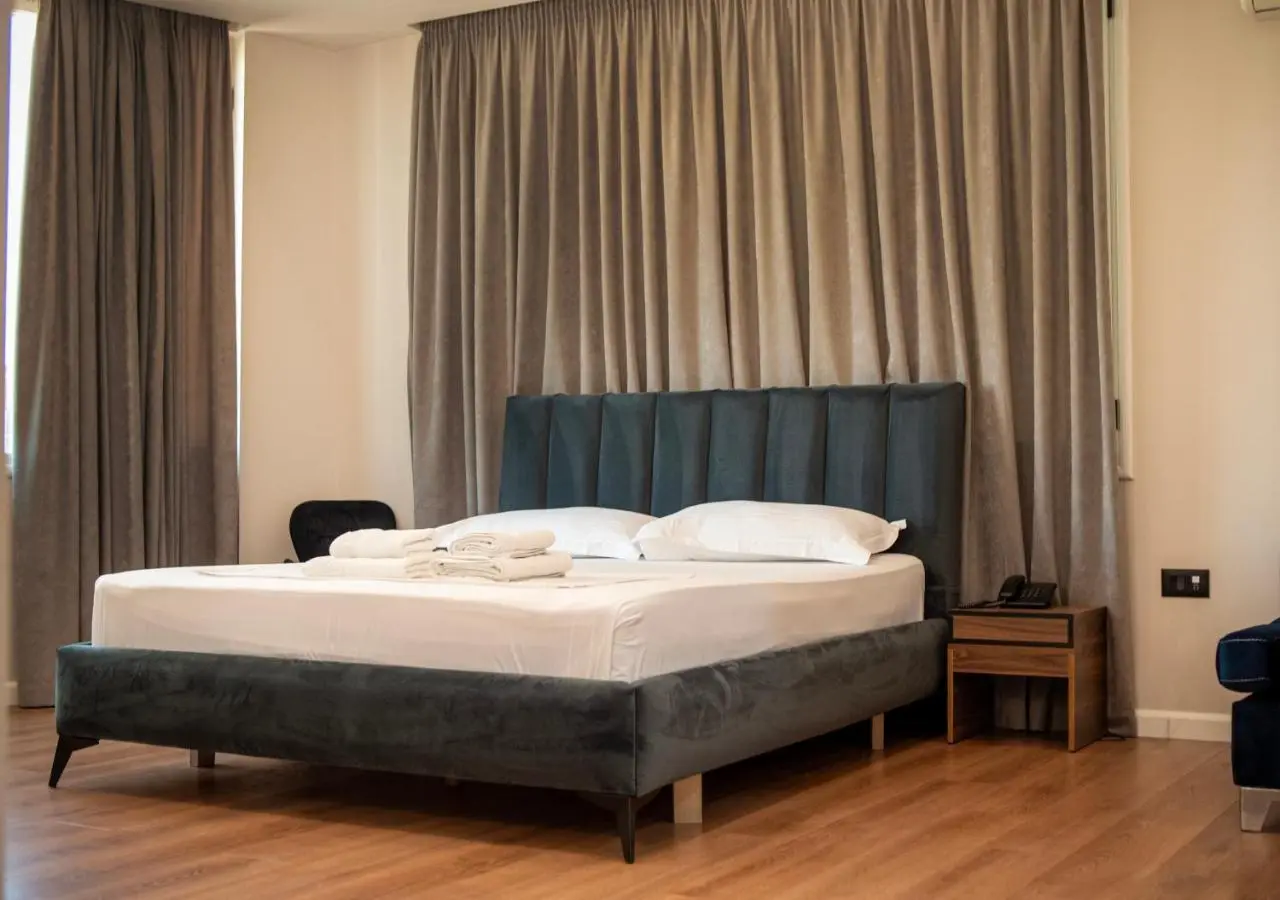 HOTEL LIBERTAS