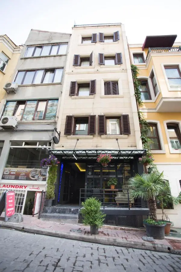 T-Square Residence