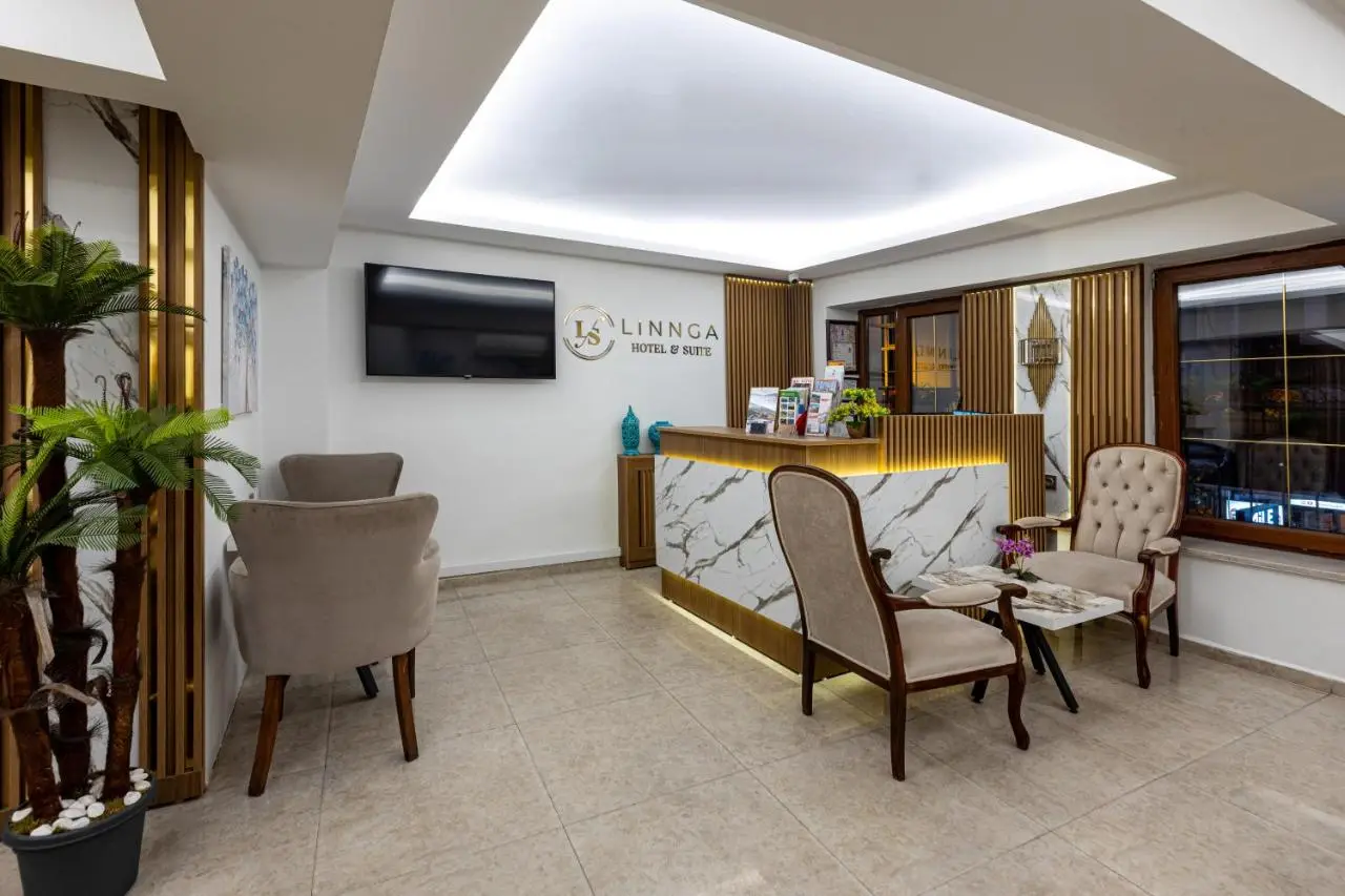 LINNGA HOTEL & SUITE
