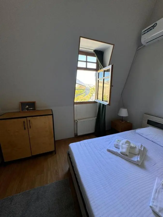 Hotel Aleksandria