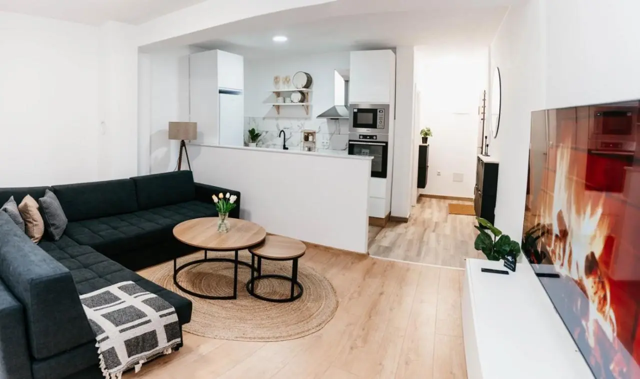 Apartment Friday