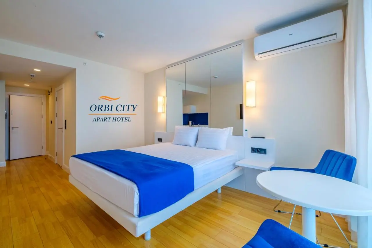APART-HOTEL ORBI CITY