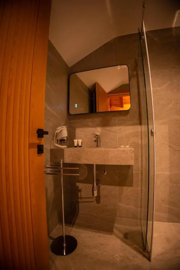 Hotel Shpija e Gjyshit