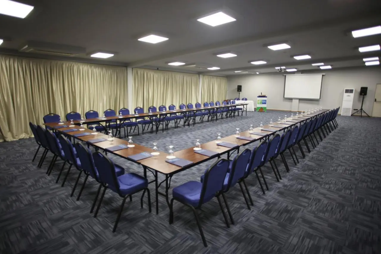 Holiday Inn Express Manisa-West by IHG