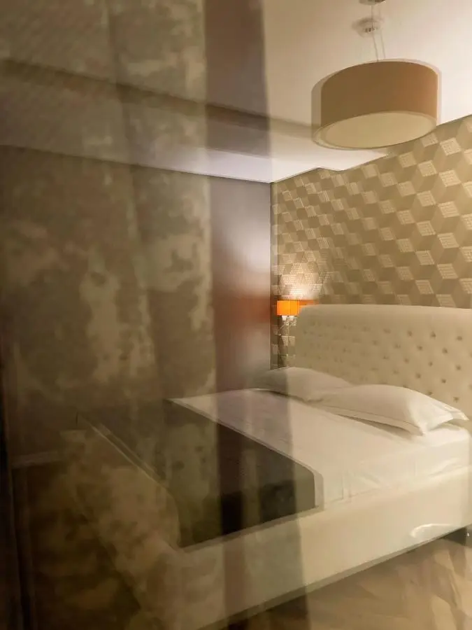 Light Hotel