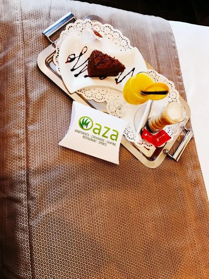 Villas and apartments Oaza