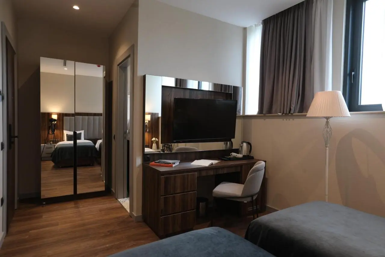 White Hill Hotel