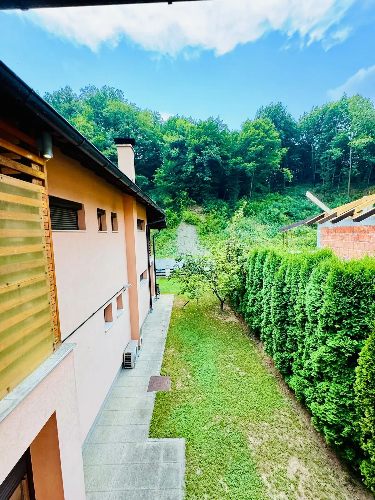 Villa Ella