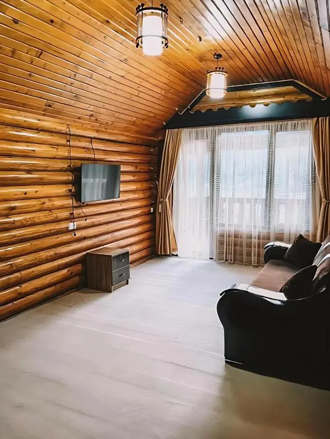 Hotel Riverwood