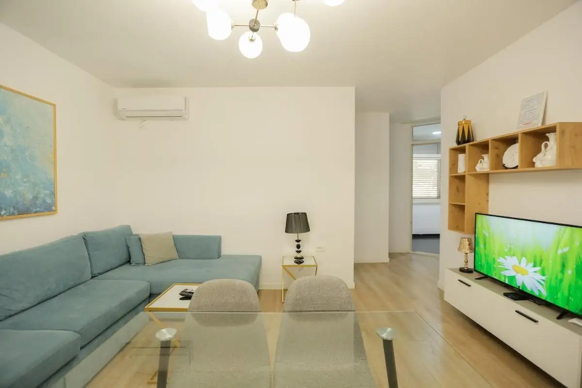 Miku Apartment-Brand New at Wilson Square