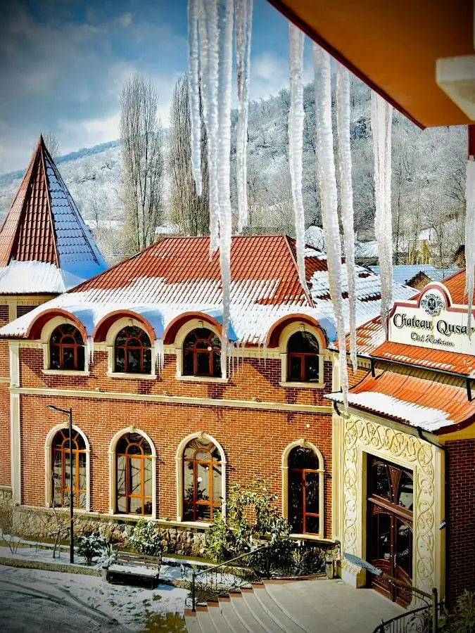 Chateau Qusar Hotel & Restaurant
