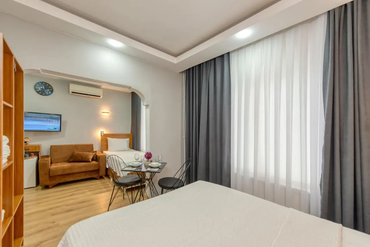Pio Apart Hotel