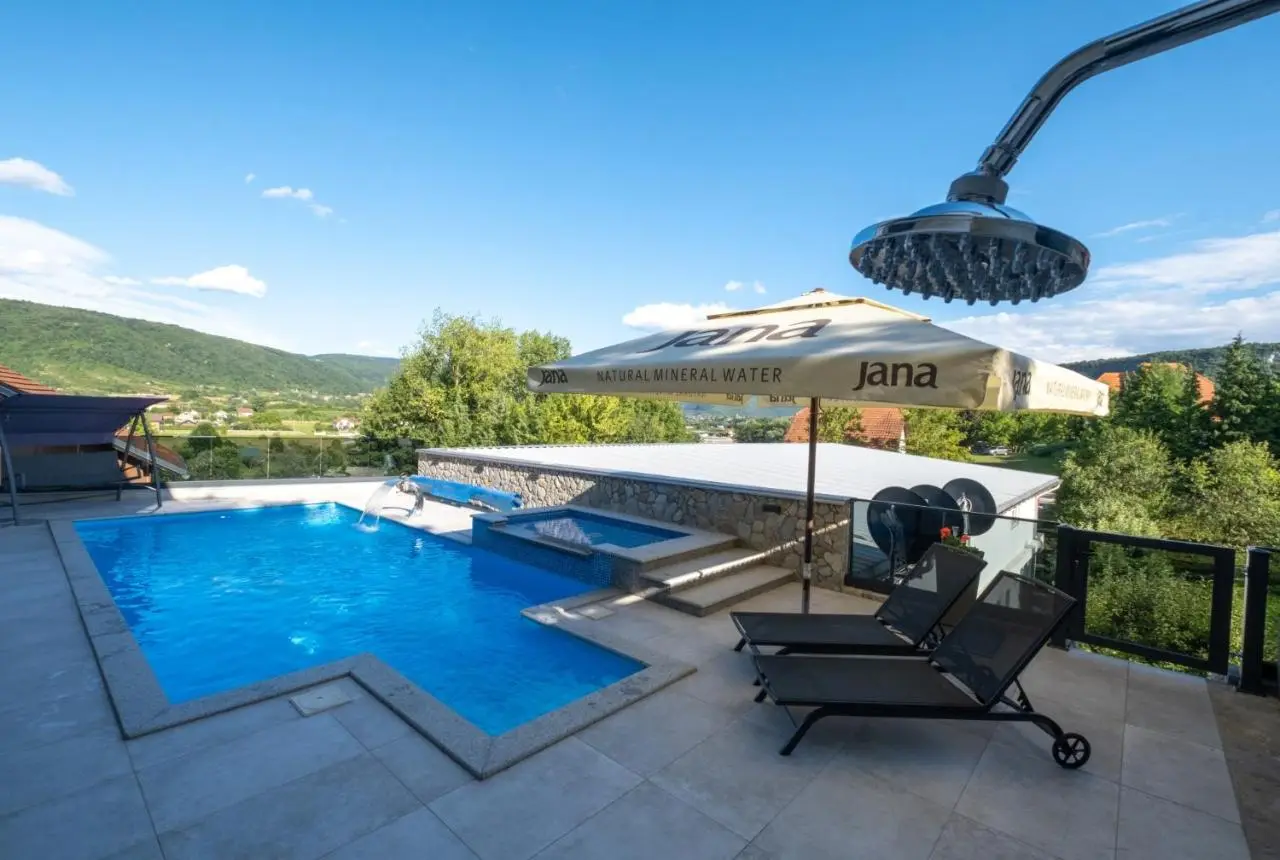 Villa Kula