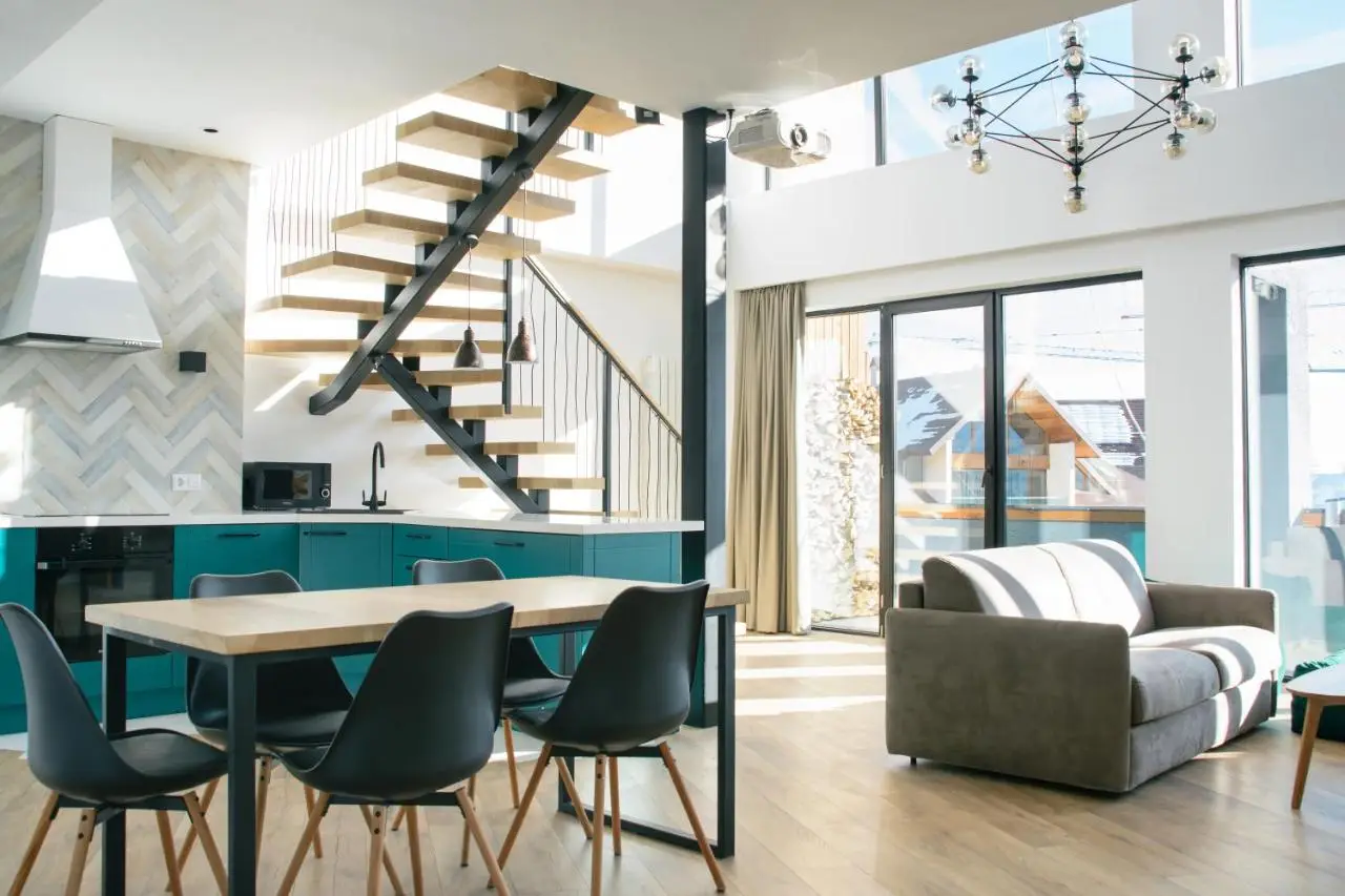 George Snow Apartments in New Gudauri - fireplace, 50m to Gondola lift