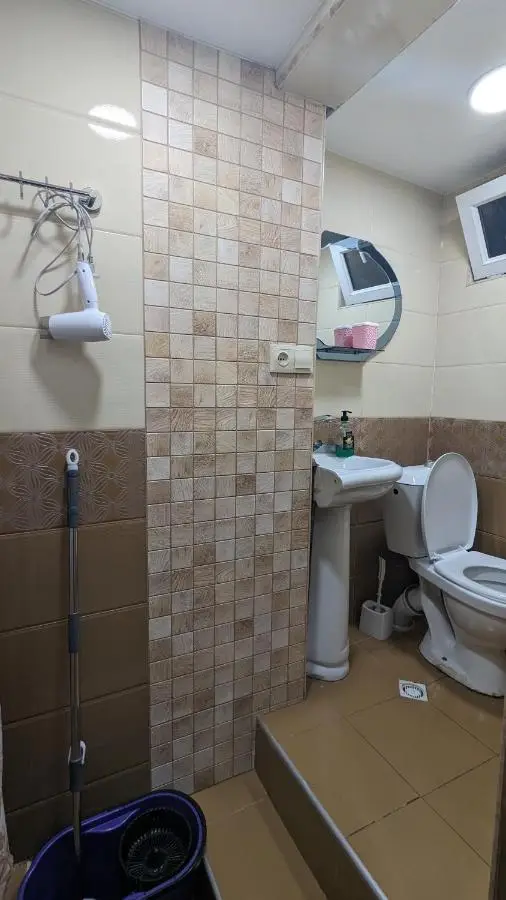Lela Apartments