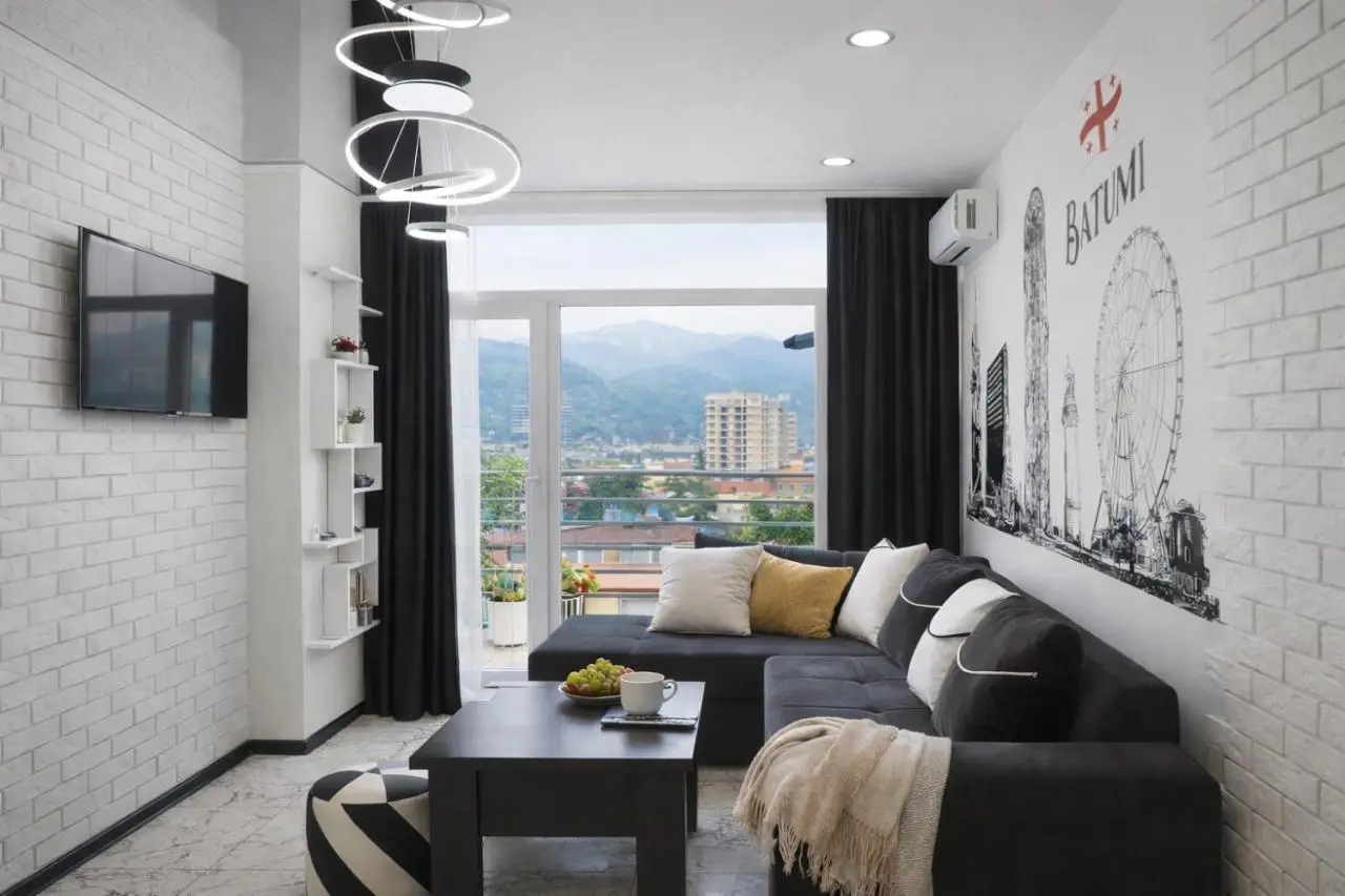 Black & White Studio Near Beach with Balcony Batumi