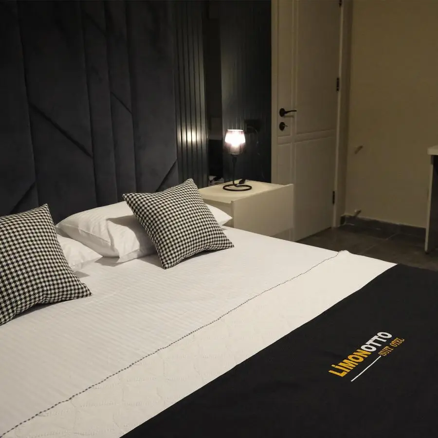 LİMONOTTO SUİT OTEL