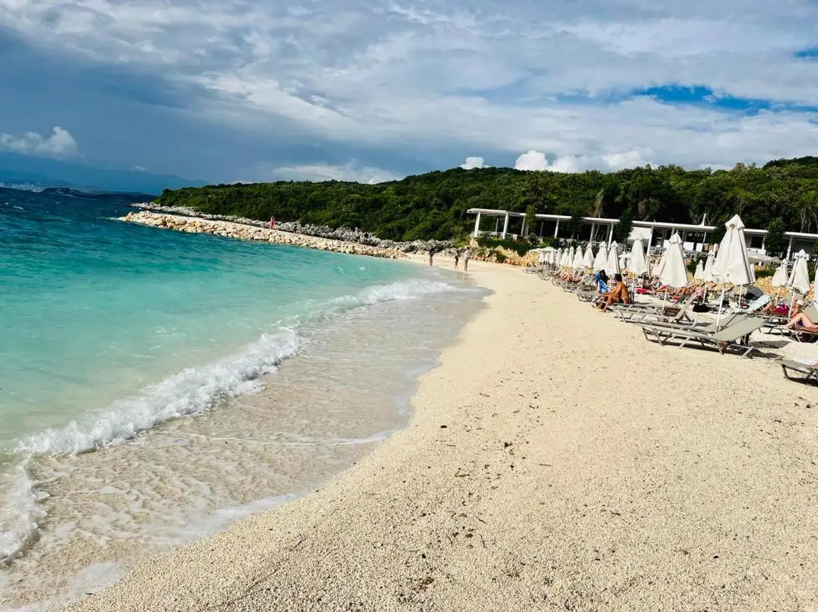 Saranda Blueriver apartment