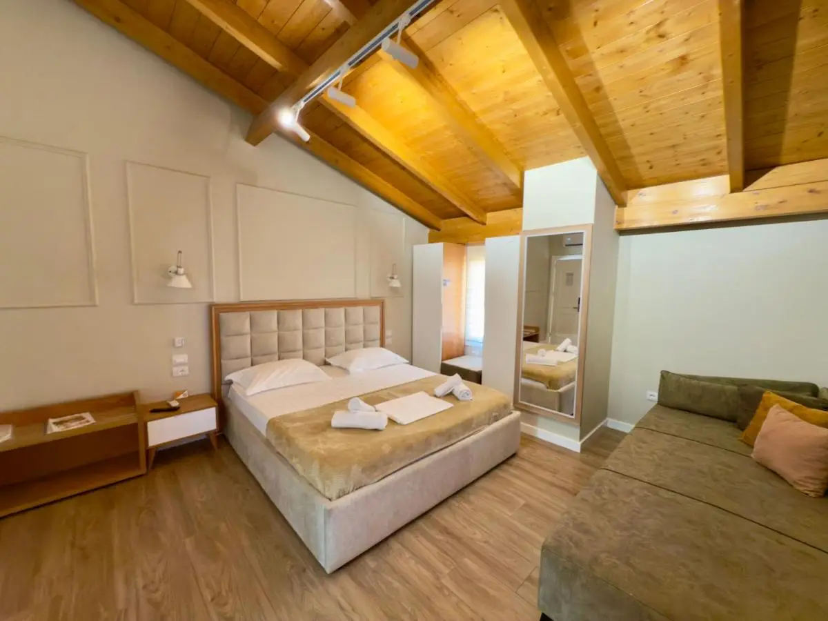 Arial Penthouse Suites